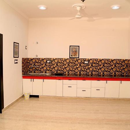 Tuk Tuk Homestay Agra  Bagian luar foto