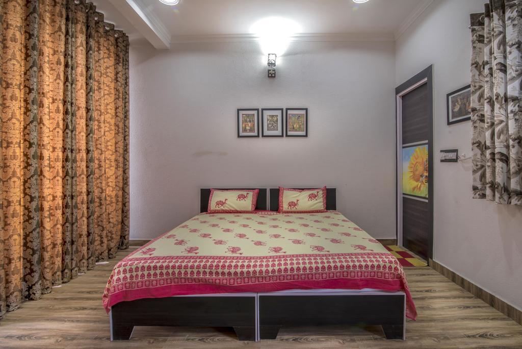 Tuk Tuk Homestay Agra  Bagian luar foto