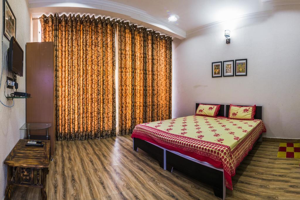 Tuk Tuk Homestay Agra  Bagian luar foto
