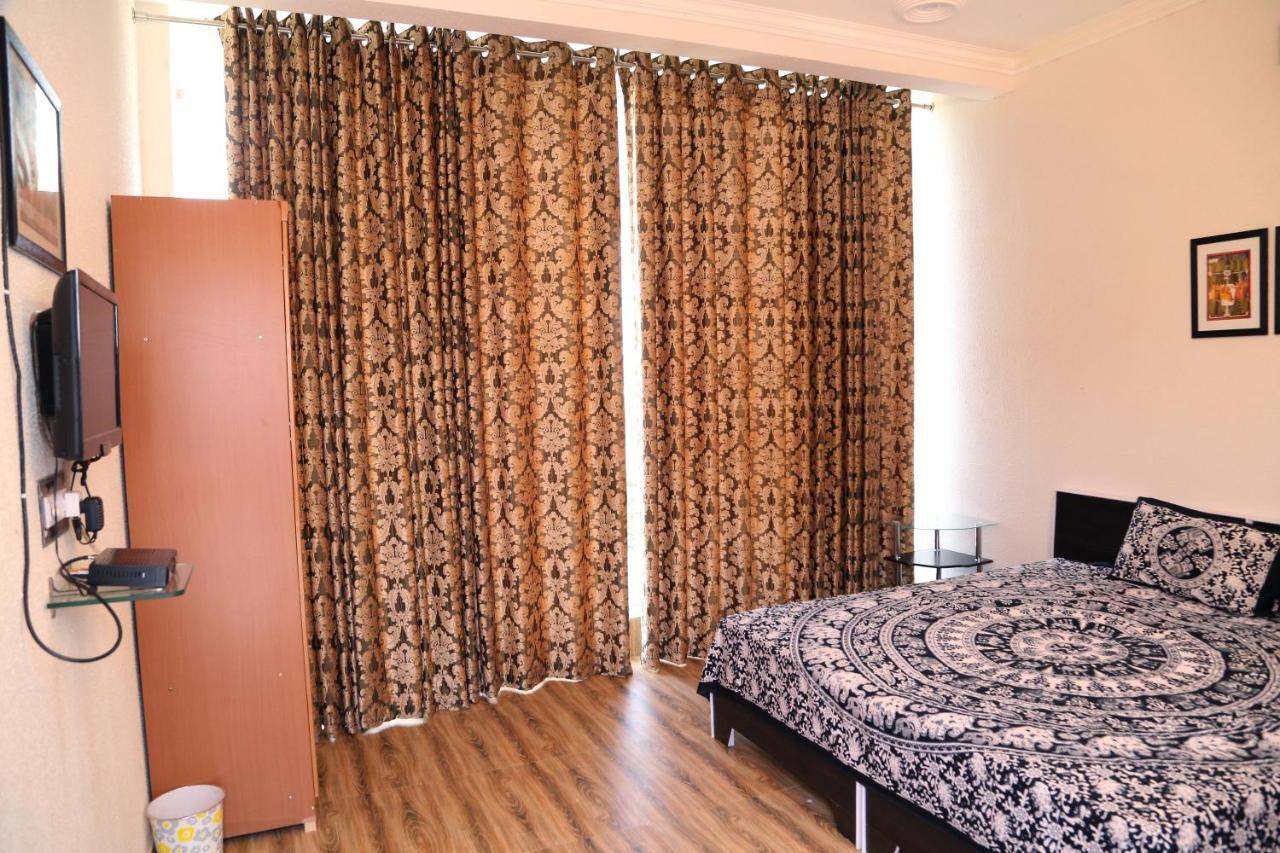 Tuk Tuk Homestay Agra  Bagian luar foto