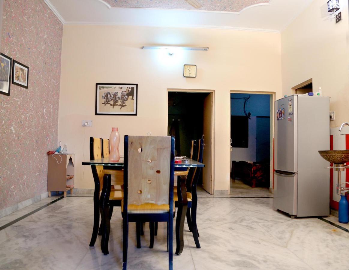 Tuk Tuk Homestay Agra  Bagian luar foto